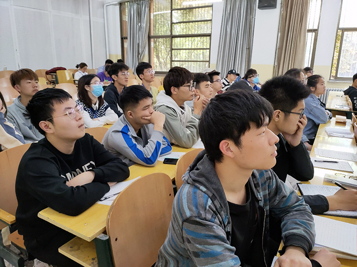 0AA3BE33F3741A172F9AA06B7AB6BD40(1).jpg 0AA3BE33F3741A172F9AA06B7AB6BD40(1).jpg